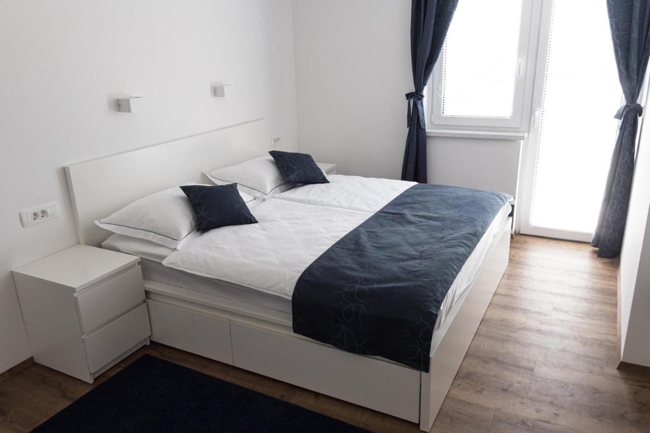 Inin Apartments بليد المظهر الخارجي الصورة